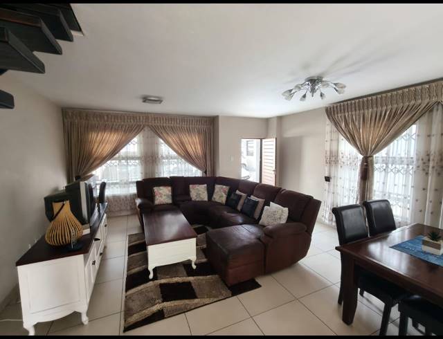 3 BEDROOM DUPLEX FOR SALE IN CASHAN